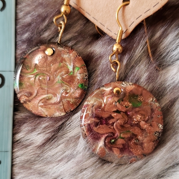 Earrings - Picture 2 of 4